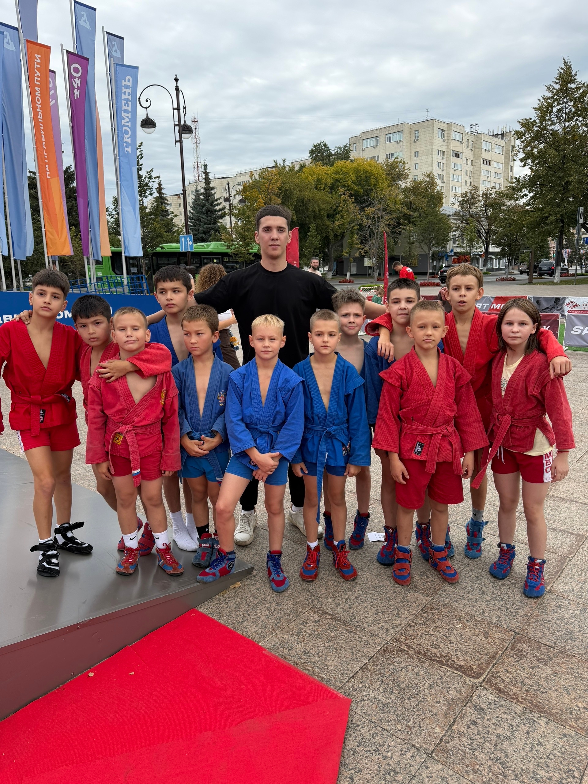 НАШИ ВОСПИТАННИКИ В ЦЕНТРЕ ГОРОДА🔥